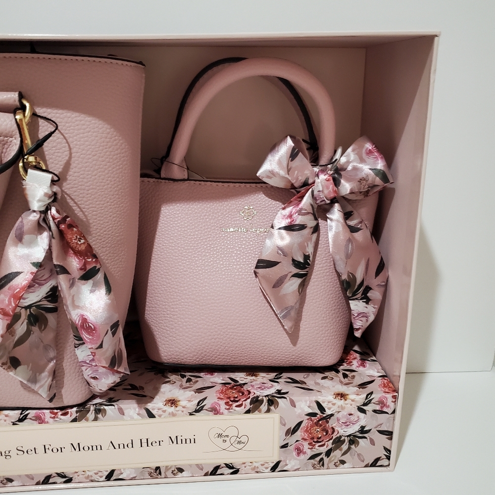 ❌️SOLD❌️Nanette Lepore Matching Handbag Set For Mom and Her Mini - Picture 3 of 6